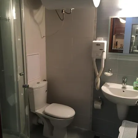 1 Bedroom Near Gondola Lejlighed *
