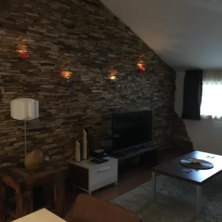 1 Bedroom Near Gondola *